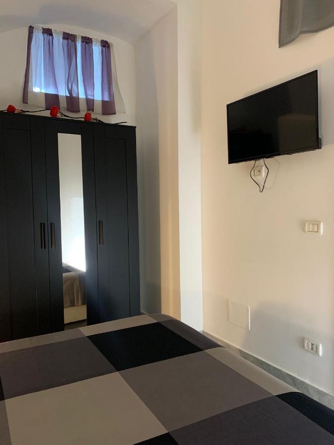 Cor E Napule Apartment เนเปิลส์ ภายนอก รูปภาพ